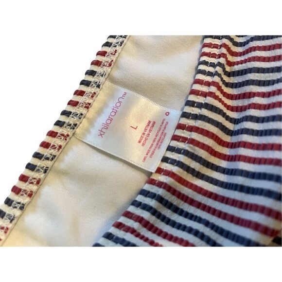xhilarationāred and blue stripedābikiniā
bottoms - L - š3/$15 - Picture 2 of 5